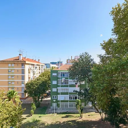 Guest house In Bed With - Colombo Lisbon
